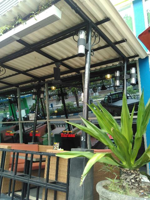 Kanopi Besi di Cafe depan JX Expo